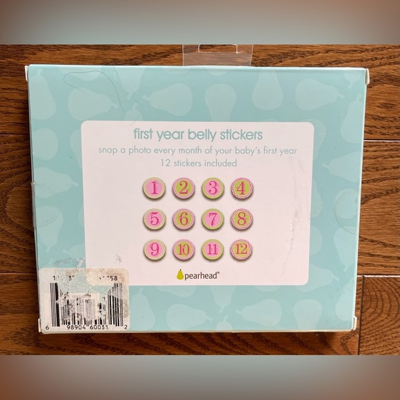 Blanket Lot Burt’s Bees Carters Milestone Stickers Baby Girl Closet Dividers NEW - Picture 8 of 8